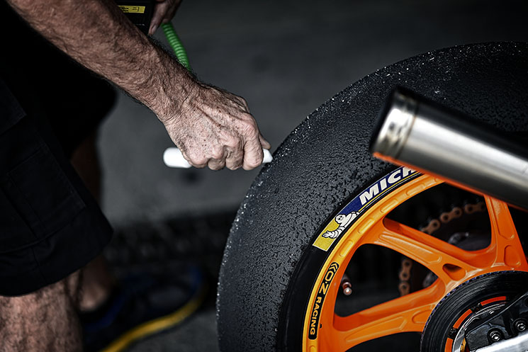 michelin-motogp-2017-25423.jpg