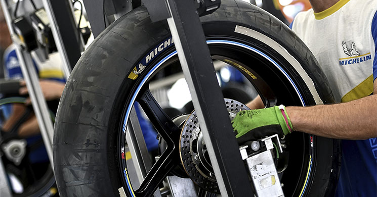 michelin-motogp-duro.jpg