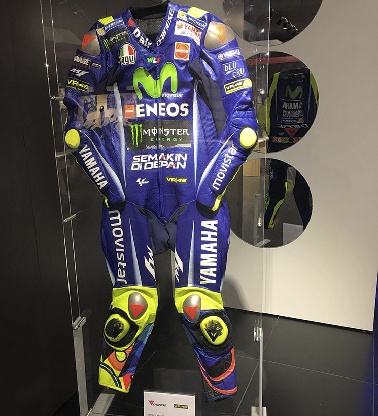 mono-rossi-robado2.jpg