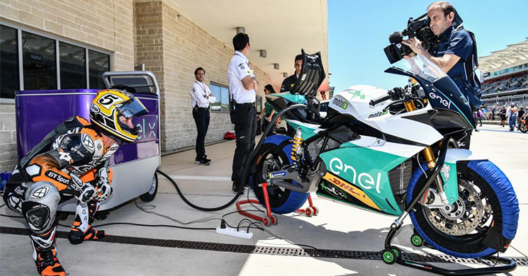 motoE-colin-edwards.jpg