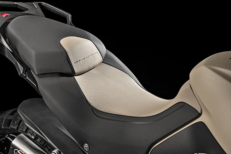 multistrada-1200-enduro-pro-24242.jpg