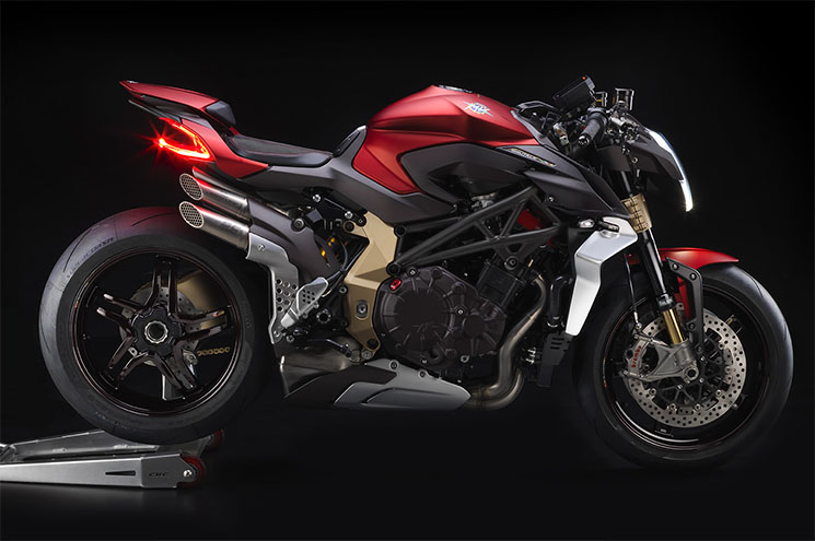 /mvagusta-brutale-1000-serie-oro-2.jpg