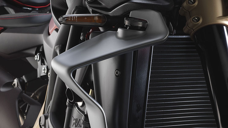 /mvagusta-brutale-1000-serie-oro-2.jpg