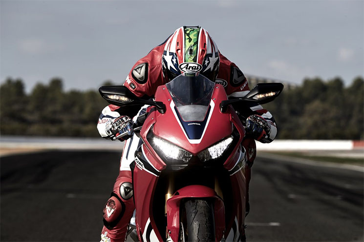 nickyhayden-fireblade2017.jpg