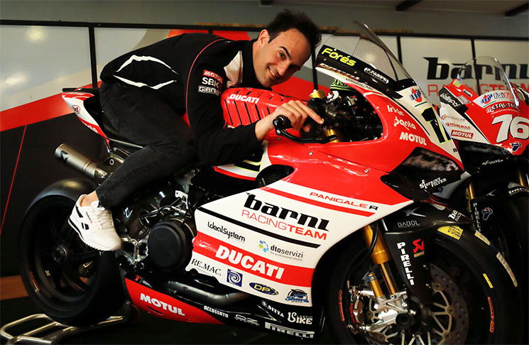 /panigale-ducati-xavi-fores.jpg