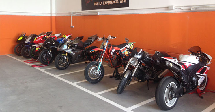 parking-motos-wpb.jpg