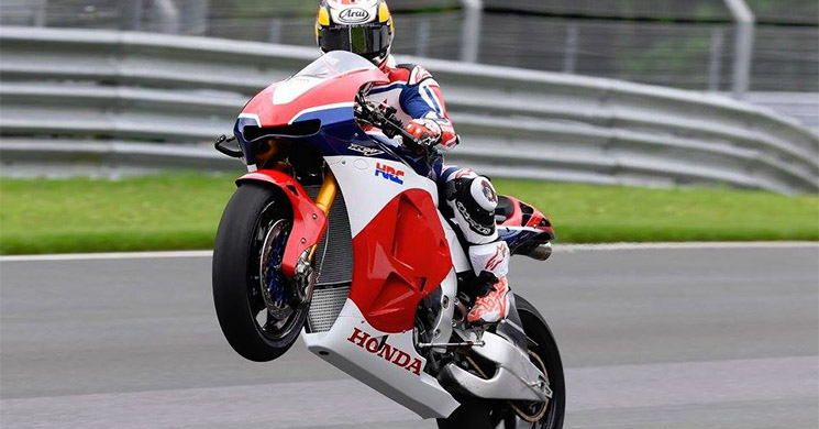 /pedrosa-rc213v-s.jpg