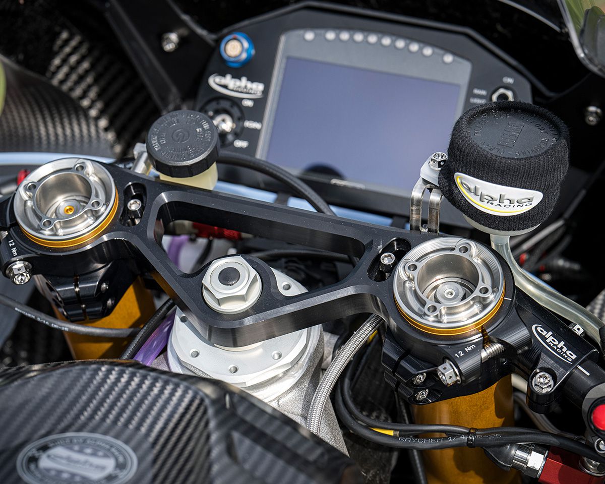 BMW M1000RR Alpha Racing