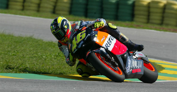 rossi-brasil-2004.jpg