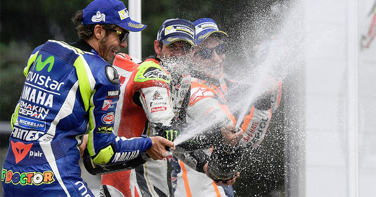 /rossi-motogp-2016-btno.jpg