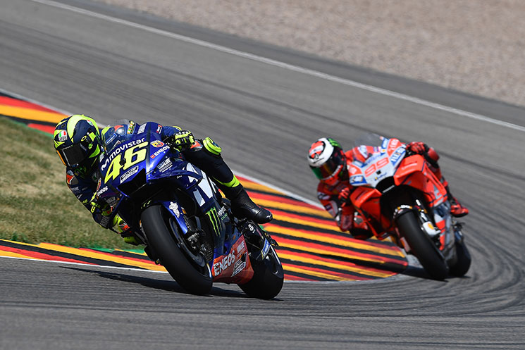 /rossi-sachsenring-lorenzo.jpg