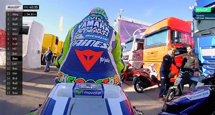 /rossi-valencia-paddock.jpg