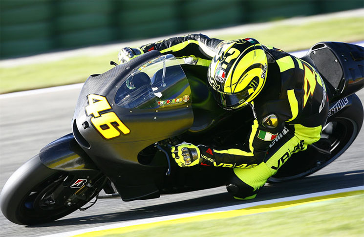 /rossi-valencia-test-ducati-2010.jpg