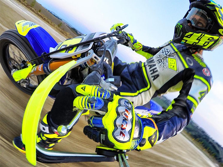 rossi-valentino-dirt-track.jpg