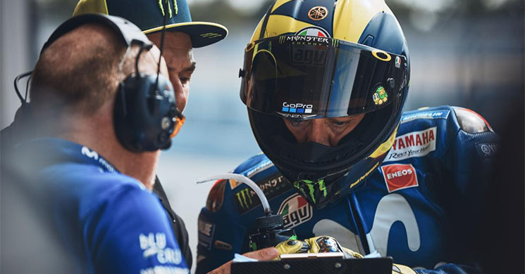 rossi-yamaha-2018.jpg