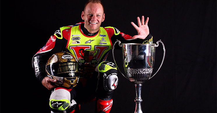 /shane-byrne-2016-bsb-champion.jpg