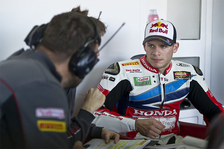 /stefan-bradl-sbk-honda-test.jpg