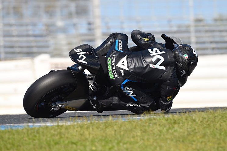 /stefano-manzi-moto2.jpg