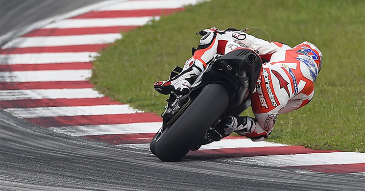 stoner-ducati-motogp-2.jpg