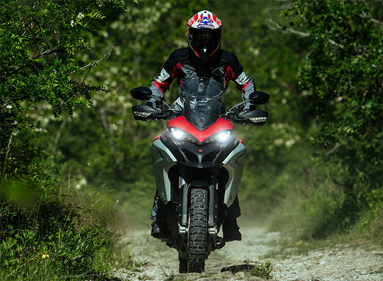 stoner-ducati-multistrada-enduro-2.jpg