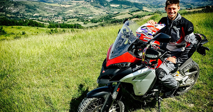 stoner-ducati-multistrada-enduro.jpg