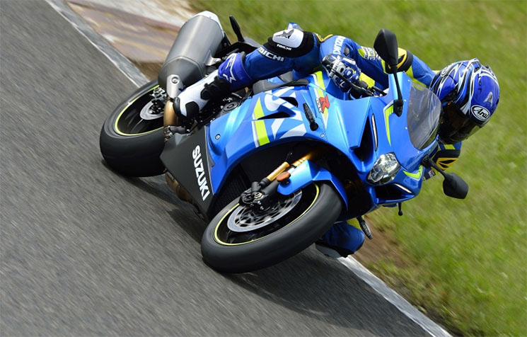 suzuki-gsxr-1000-2017-4.jpg