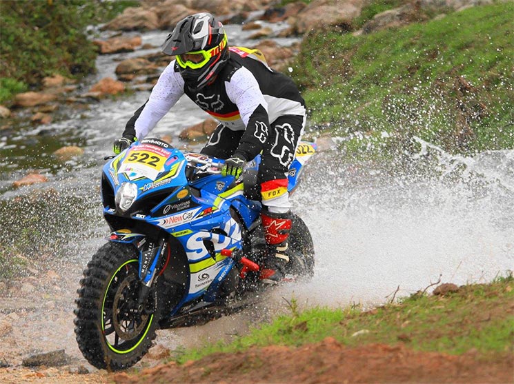 suzuki-gsxr1000-enduro