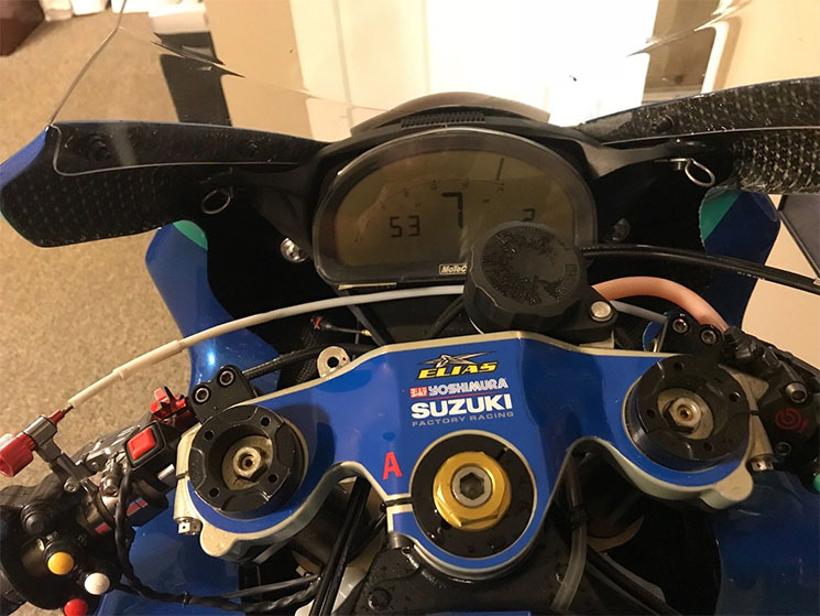 /suzuki-gsxr1000-toni-elias-2016-2.jpg