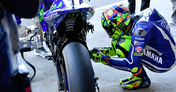 /test-motogp-valencia-rossi.jpg