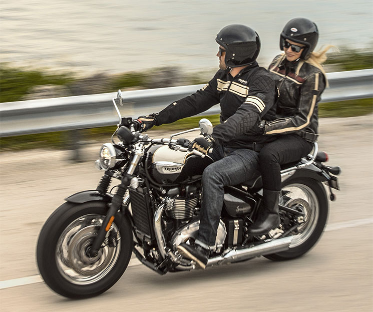 triumph-Bonneville-Speedmaster-3.jpg