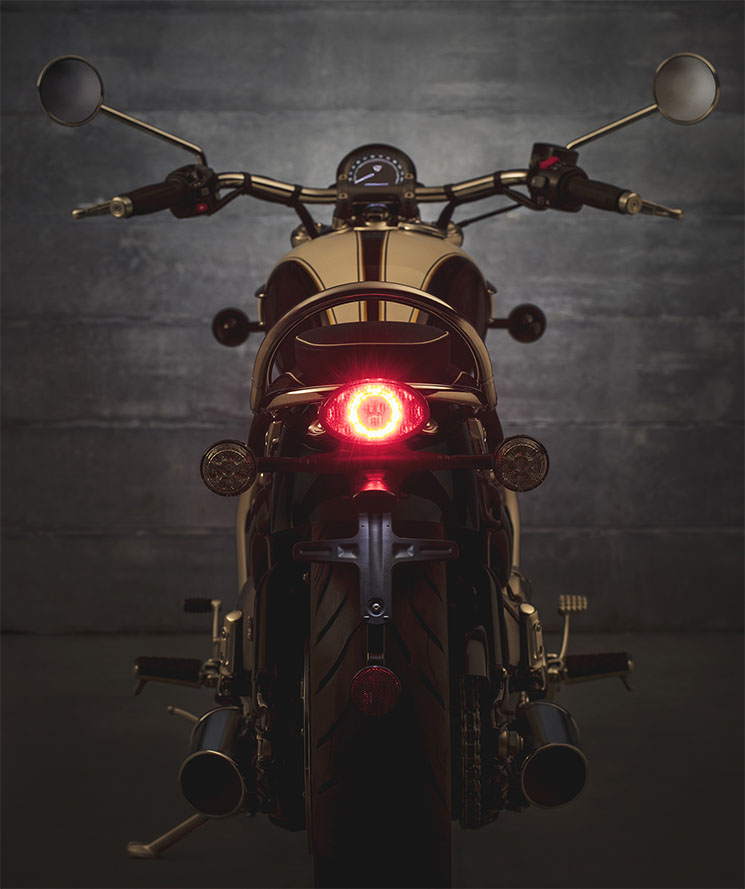 triumph-Bonneville-Speedmaster-5.jpg