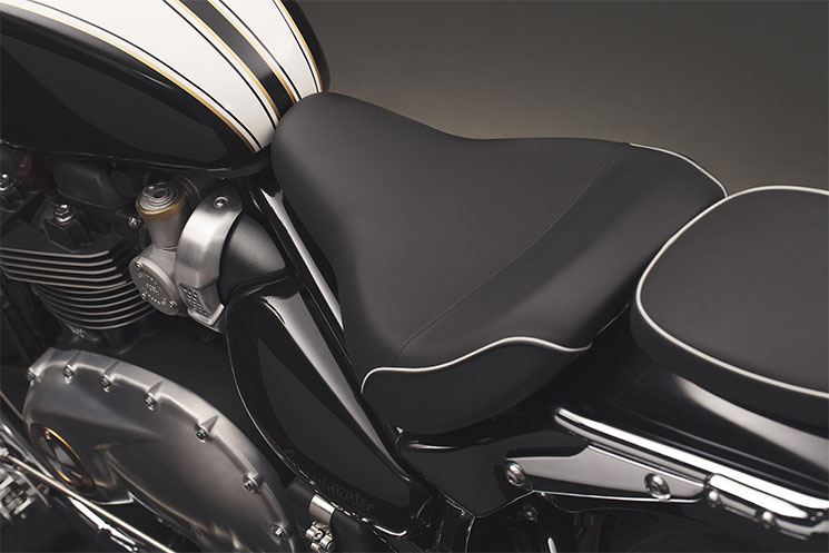 /triumph-Bonneville-Speedmaster-6.jpg