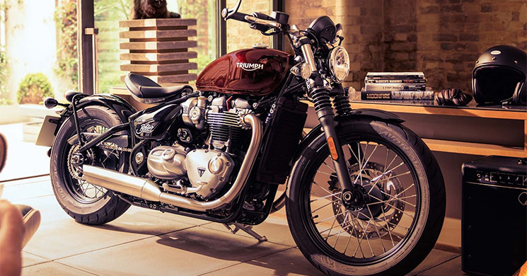 triumph-bobber-2017.jpg