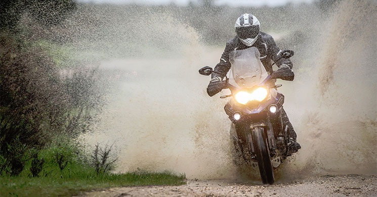 triumph-explorer-2016-2.jpg