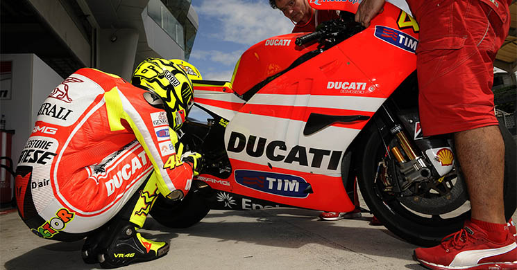 vaentinorossi-ducati-motogp.jpg