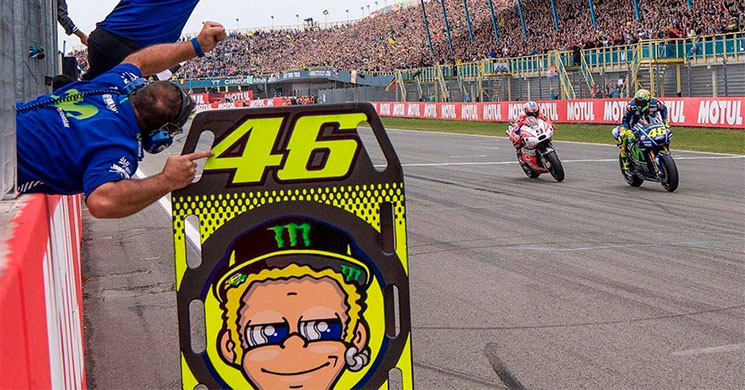 /valentino-rossi-assen-win.jpg