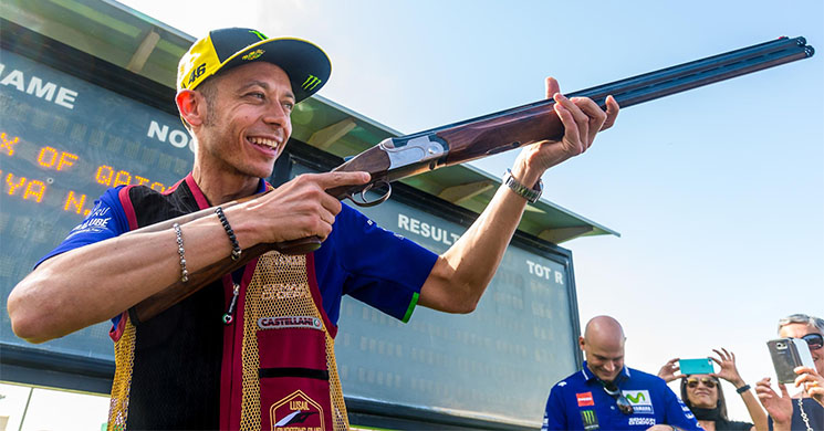 valentino-rossi-motogp-2017-rifle.jpg