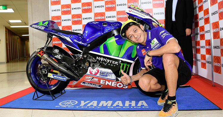 valentino-rossi-yamaha-sepang.jpg