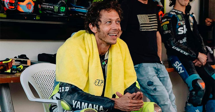 valentinoRossi-2021-534.jpg