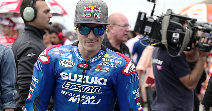 vi%F1ales-suzuki-2016(1).jpg