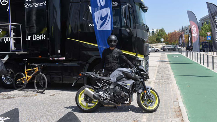 yamaha-mt-tour-4546.jpg