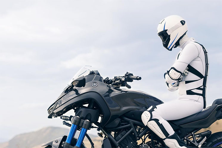 yamaha-niken.jpg
