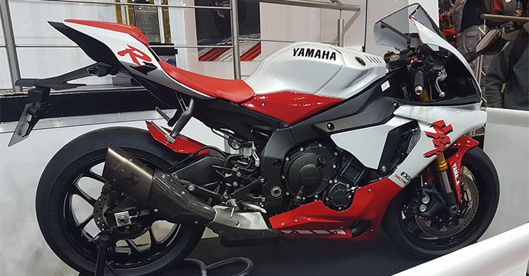 yamaha r1 20 aniversario