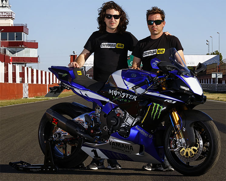 yamaha-r1-escuderia-62-3535.jpg