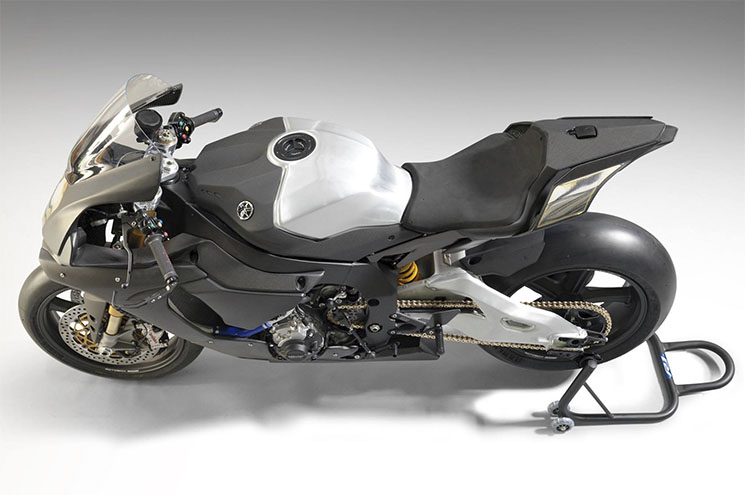 yamaha-r1m-yart-3.jpg