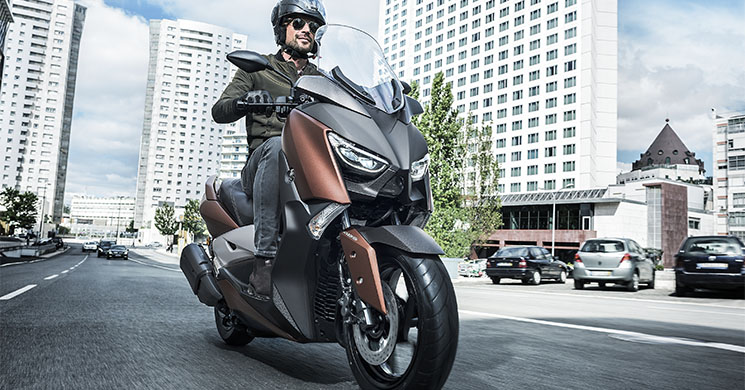 yamaha-xmax-300.jpg