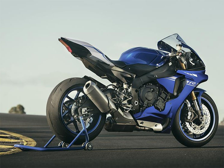 yamaha-yzf-r1-2017.jpg