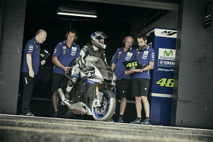 /yamaha-yzf-r1m-2017.jpg
