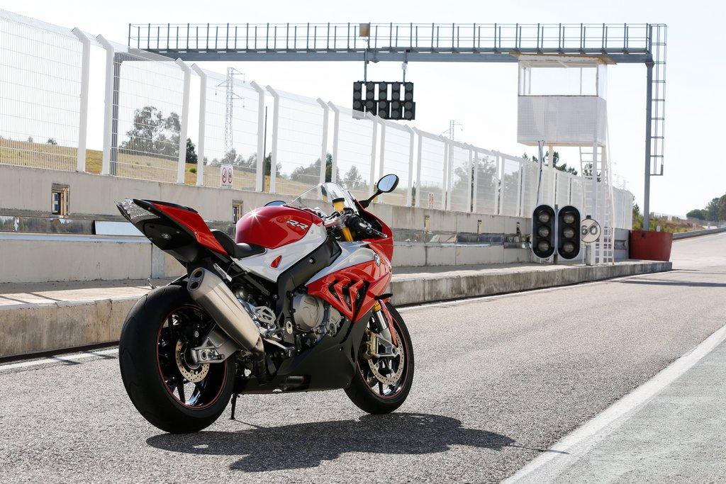 Bmw S1000rr 15 Fotos Y Datos Oficiales