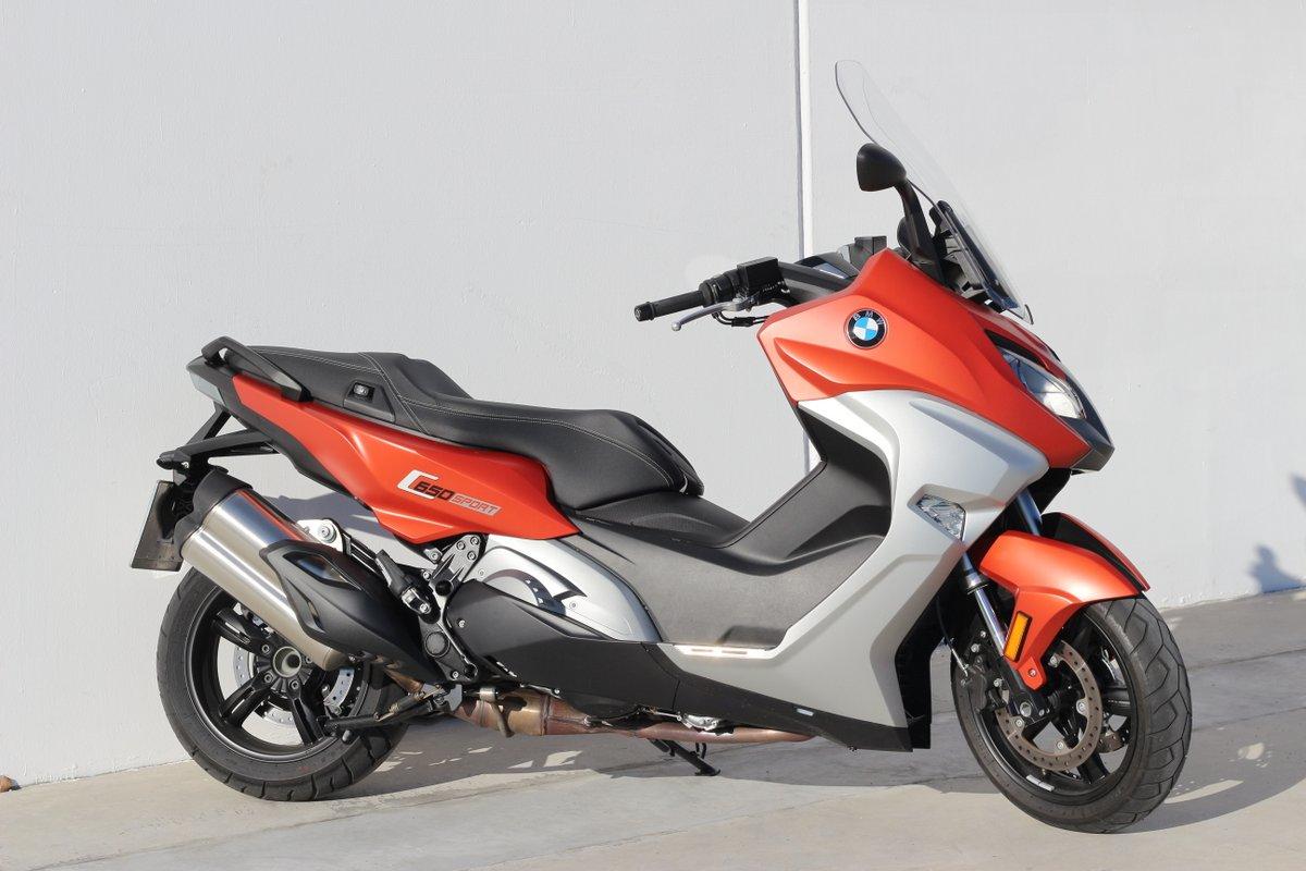 Vídeo prueba BMW C650 Sport 2016: movilidad y deportividad de la mano